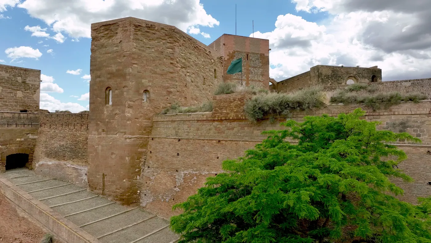 Remparts de Monzón, plan du film sur les fêtes médiévales